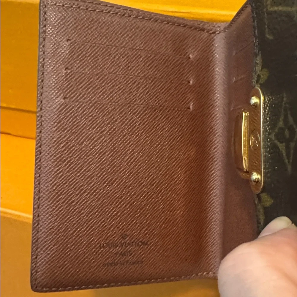 AUTHENTIC Louis Vuitton Black and Gold Monogram WALLET - Picture 9 of 14